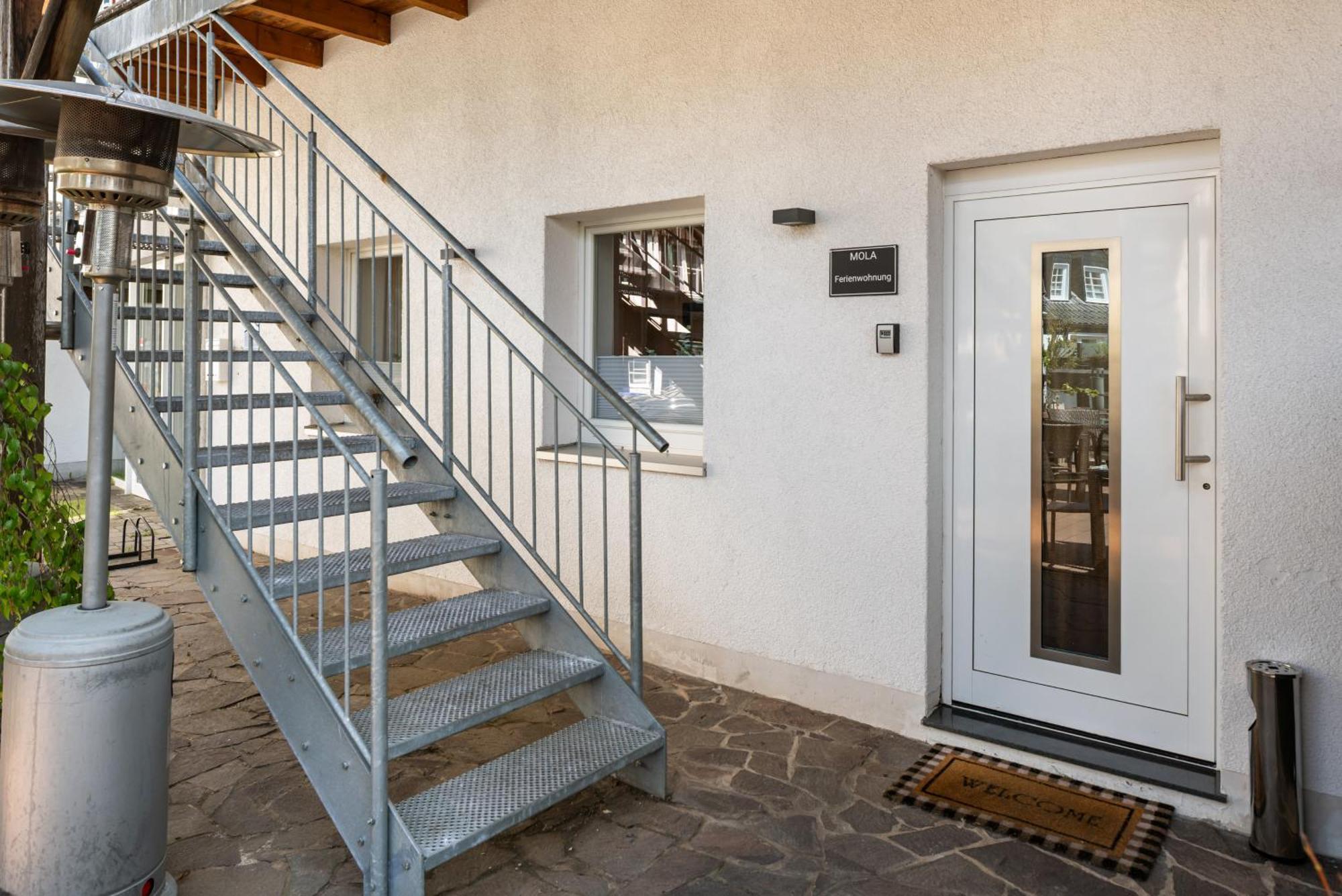 Mola Apartments-Charmante Ferienwohnung Im Herdecke Zentrum Fuer 3 Personen-Grosse Dachterrasse-Grill-Gratis Parken-Wlan Εξωτερικό φωτογραφία